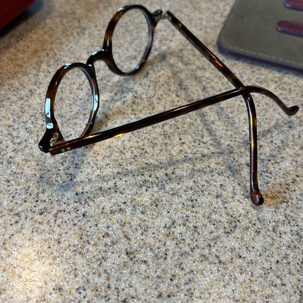 Tortoise rimmed glasses made in France - Picture 4 of 7